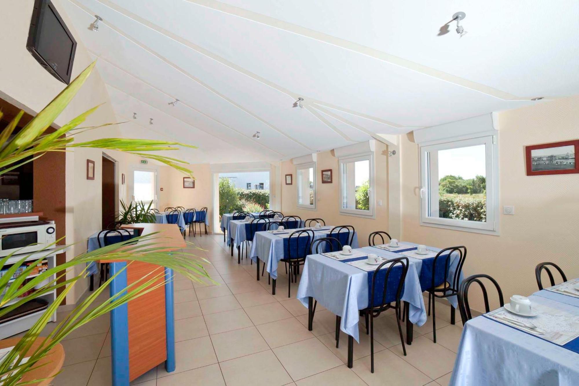 Hotel Estuaire Saint-Brevin-les-Pins Bagian luar foto